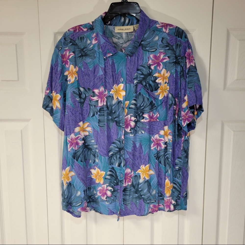 Floral Tropical Hawaiian Resort top size 1x women